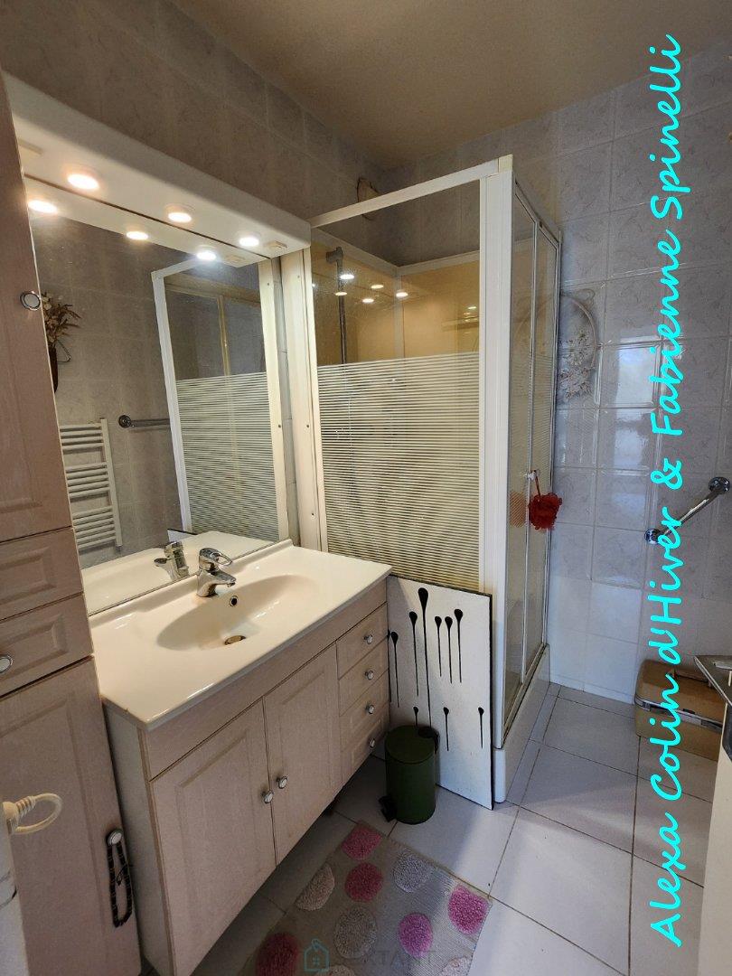Cumpărare: Apartament (02200)
