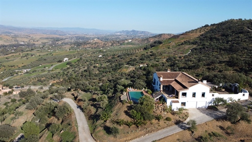 F : Maison de campagne à vendre à Coín