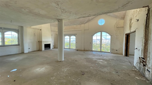 V: Unfinished Villa for sale in Alhaurín El Grande