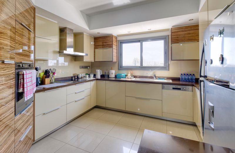 Frenaros, Famagusta - &,000