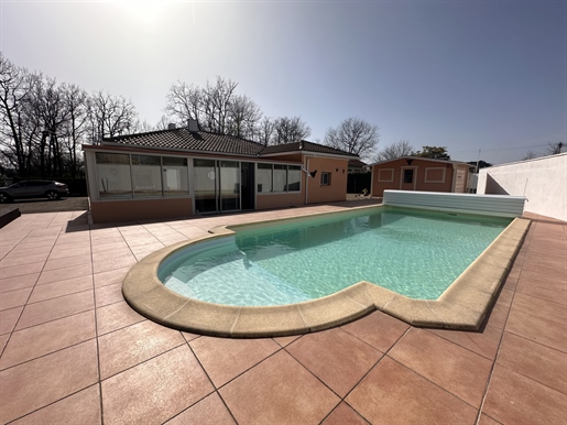 Beautiful villa T6 with swimming pool and double garage near Montauban