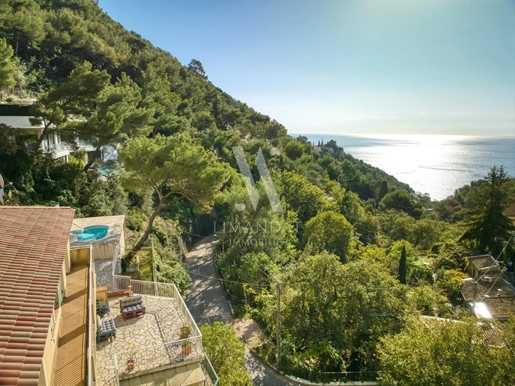 Roquebrune Cap Martin - Villa im provenzalischen Stil 157 m2, Swimmingpool, Grundstück 800 m2