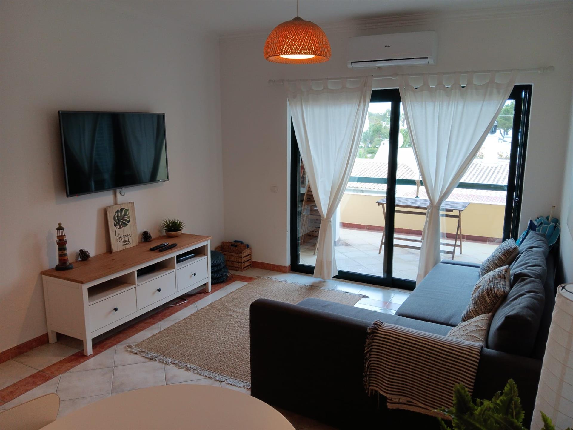 Lägenhet med 2 sovrum i bostadsrätt med pool i Vilamoura 