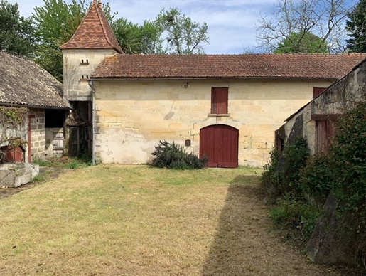 Chartreuse with outbuildings on 6.2 ha