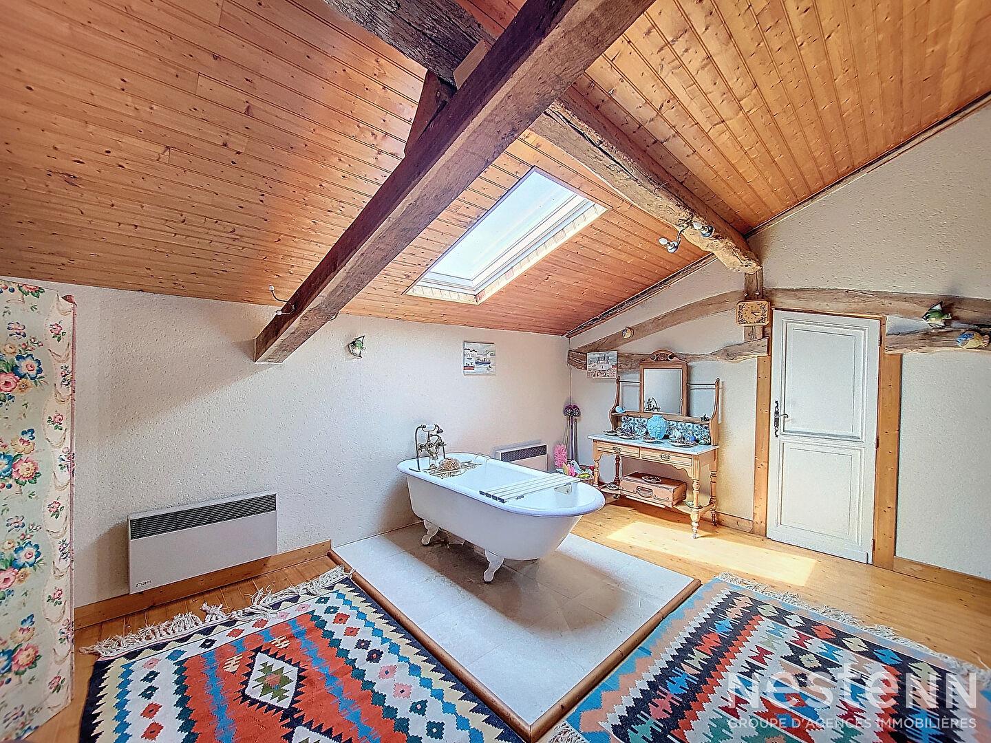 For Sale Stone house of 210 m² with garden and outbuildings between Condom and Nérac