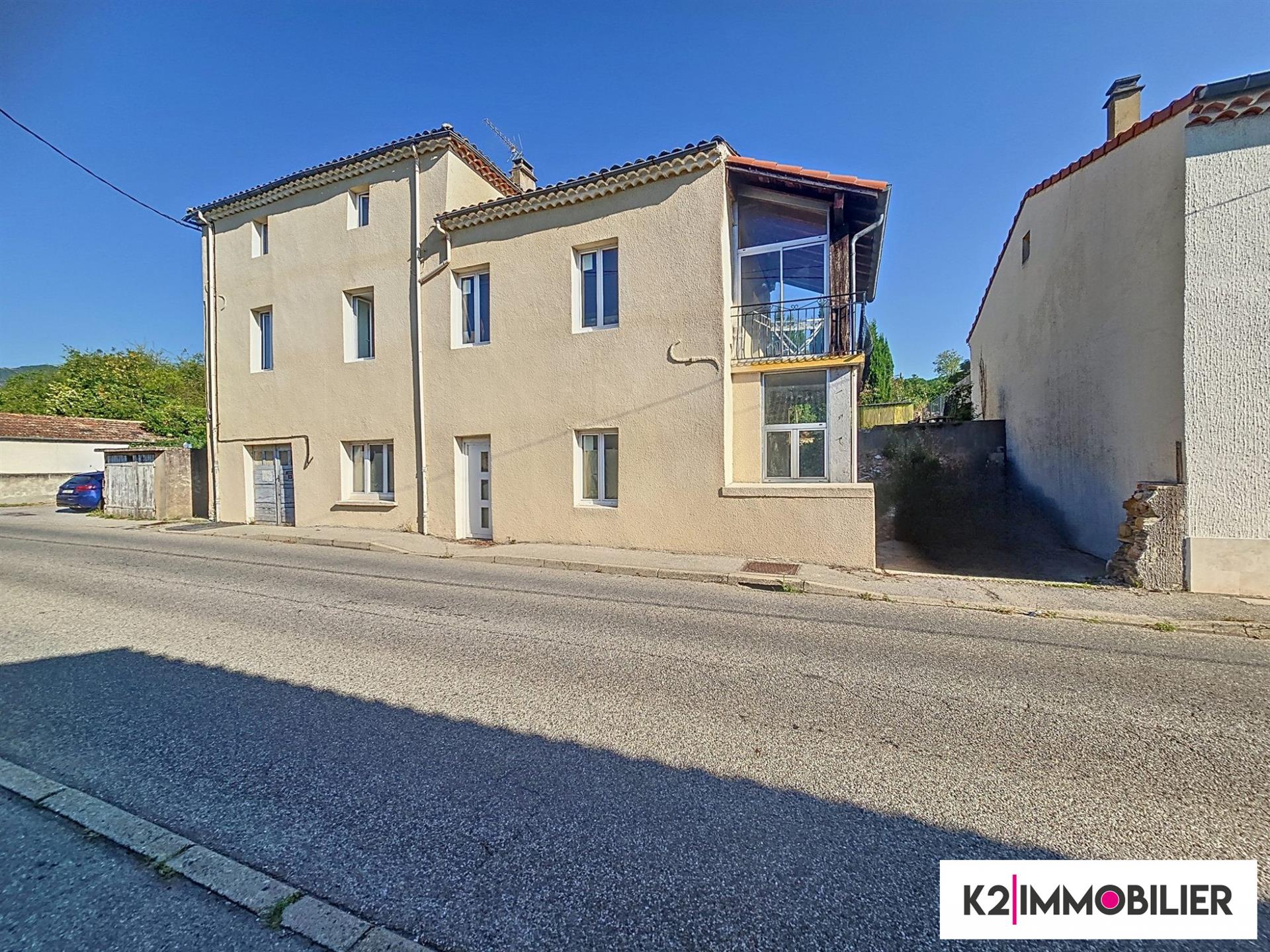 Köp: Hus (07000)