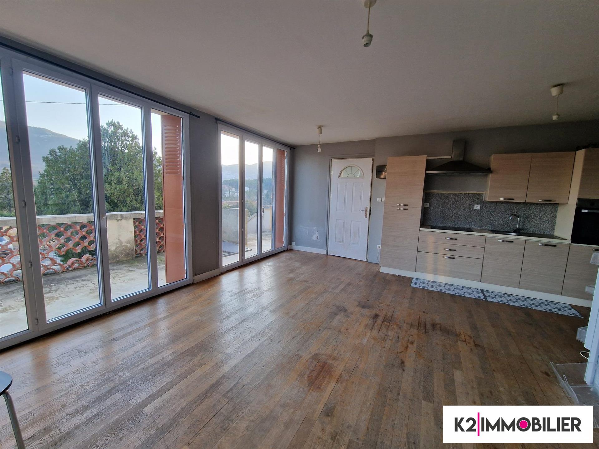Köp: Hus (07000)