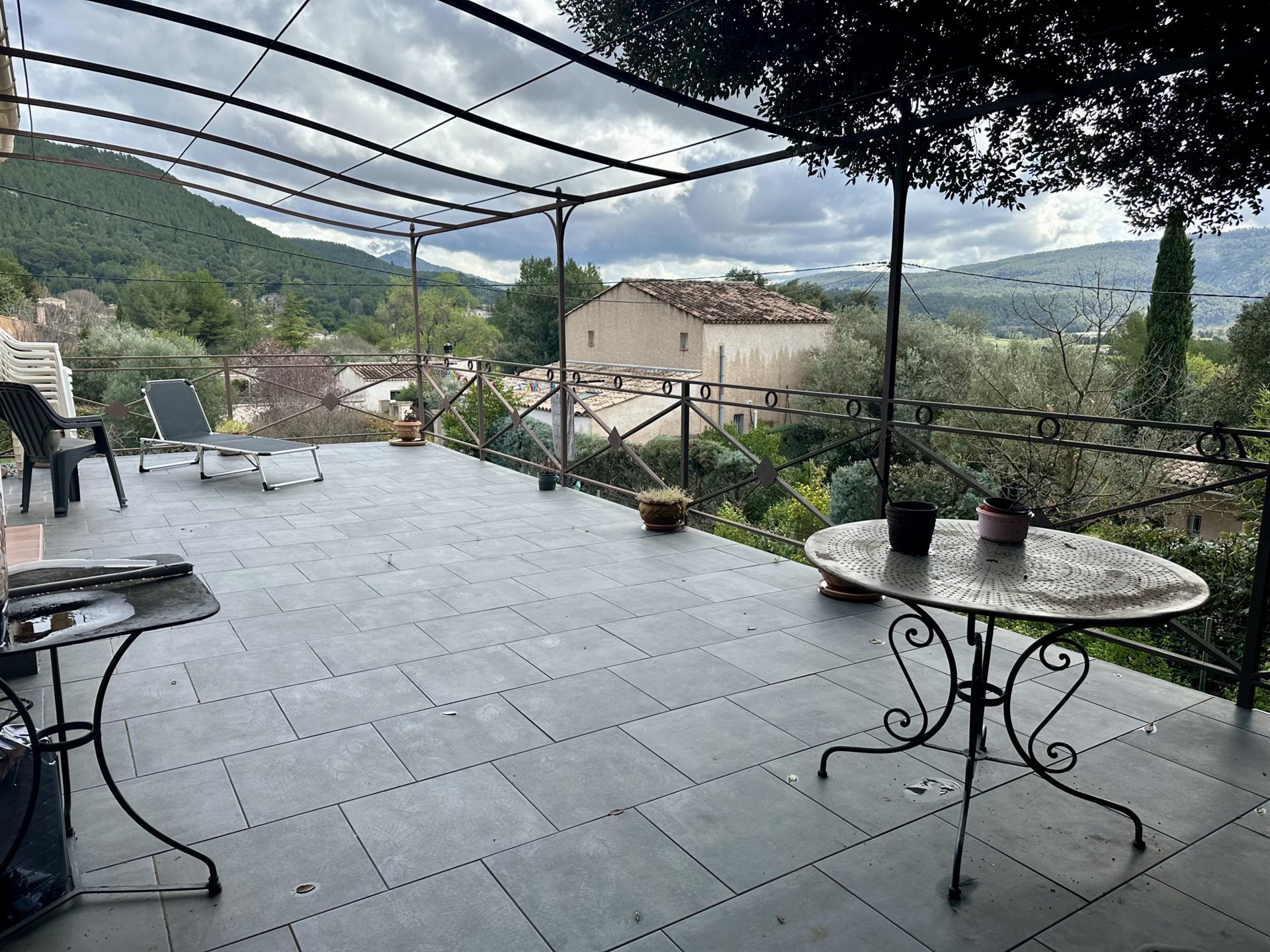 Maison à vendre, 129m², Cuges-les-Pins