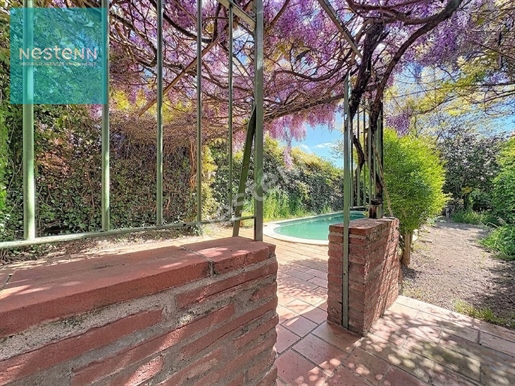 Maison de village à vendre 9 pièces, 6 chambres, 212 m2, Nailloux centre 31560