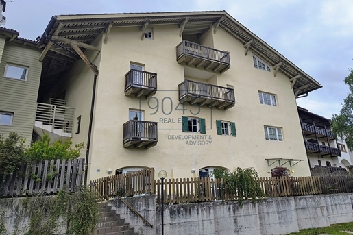 Appartamento all'ultimo piano con terrazza panoramica a Truden - Alto Adige