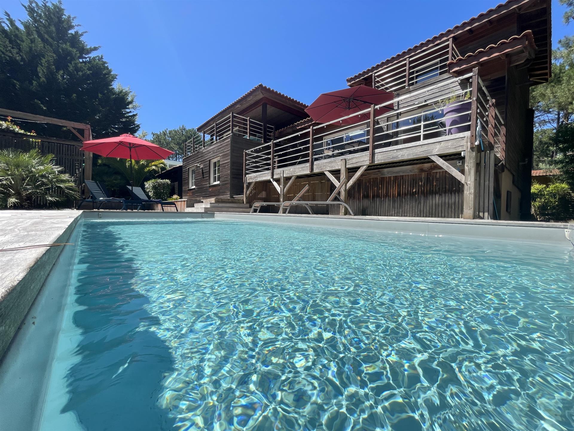 Brussol Lacanau Agency luxury 5 bedroom house with swimming pool terrace 33680 Lacanau Océan Gironde