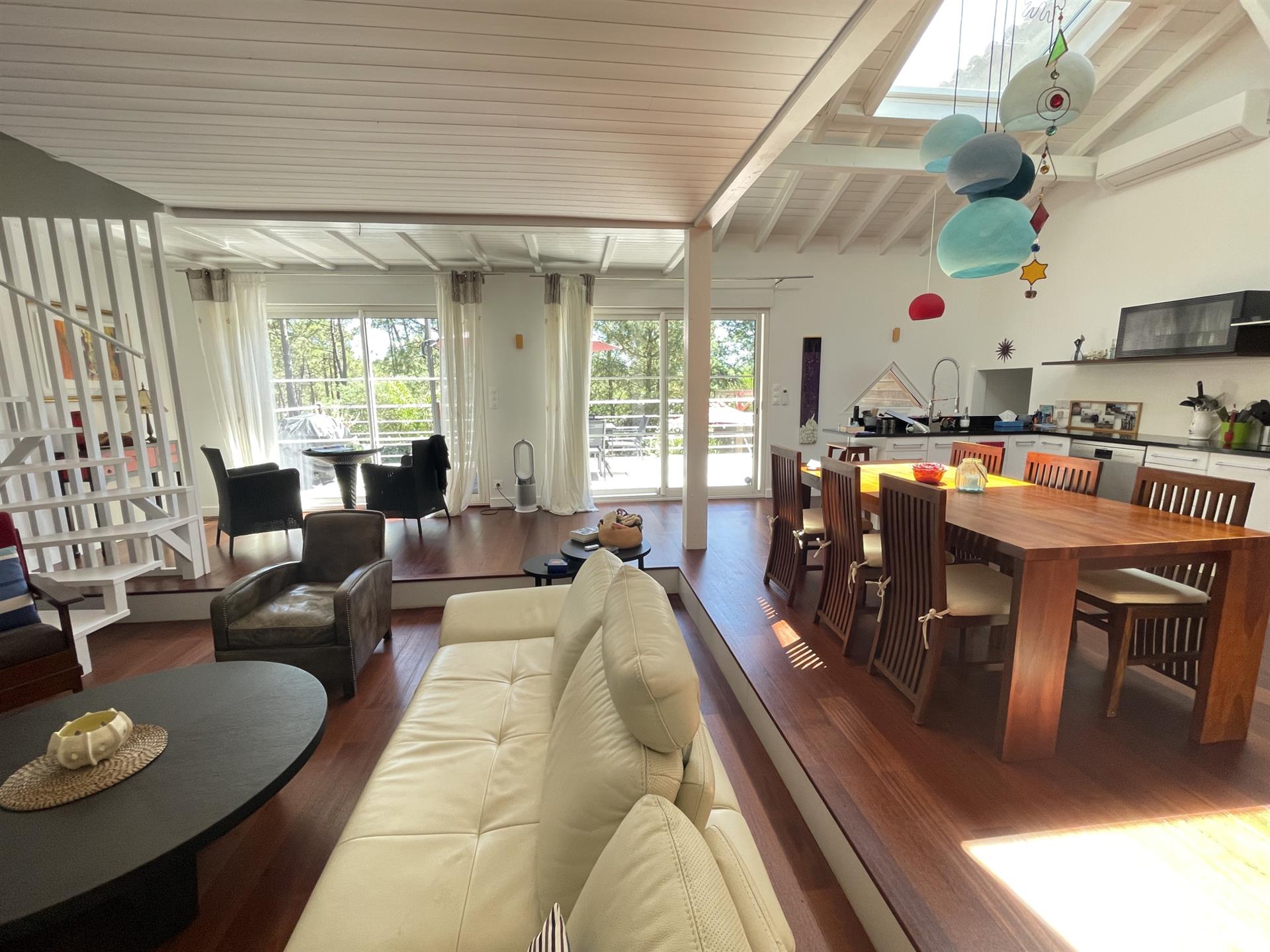 Brussol Lacanau Agency luxury 5 bedroom house with swimming pool terrace 33680 Lacanau Océan Gironde