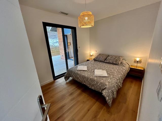 For sale 2 two houses with a swimming pool located near the lake, 3 bedrooms, Brussol real estate ag