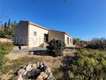 3-Bedroom bungalow with garage on 465m² plot