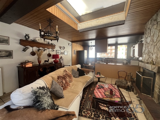 Encantadora Casa De 6 Habitaciones con impresionantes vistas