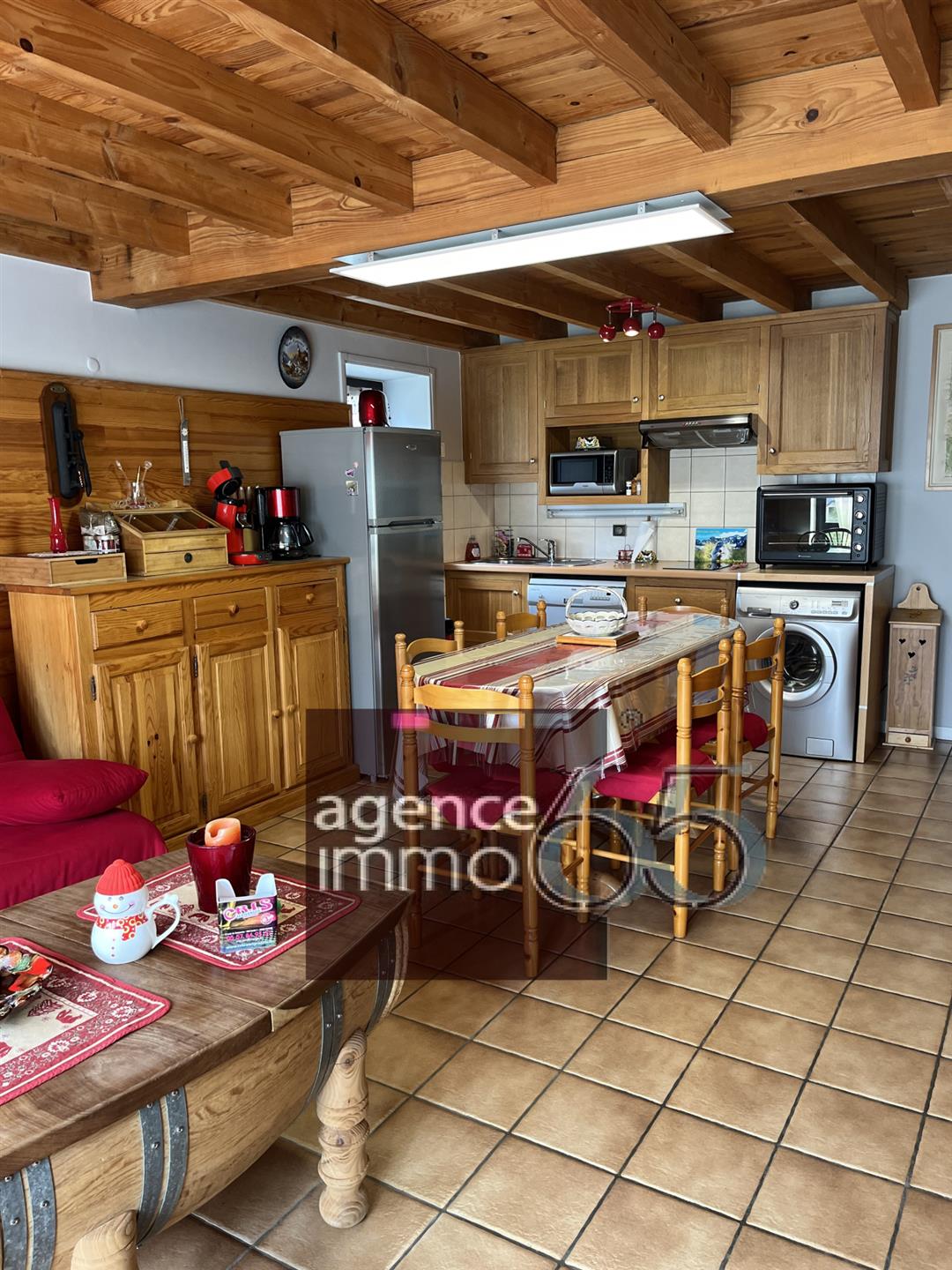 Cottage in small condominium