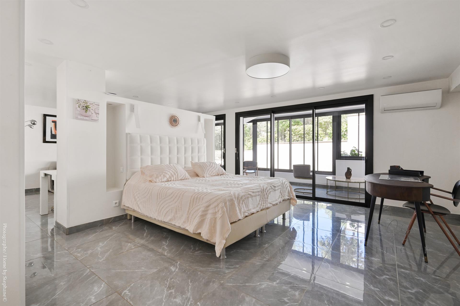 Prachtige villa van 233 m2 met zwembad - 14