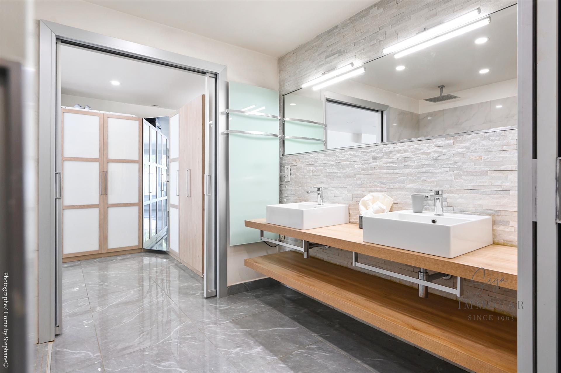 Prachtige villa van 233 m2 met zwembad - 16