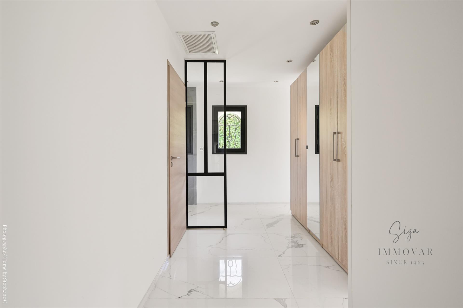 Prachtige villa van 233 m2 met zwembad - 22