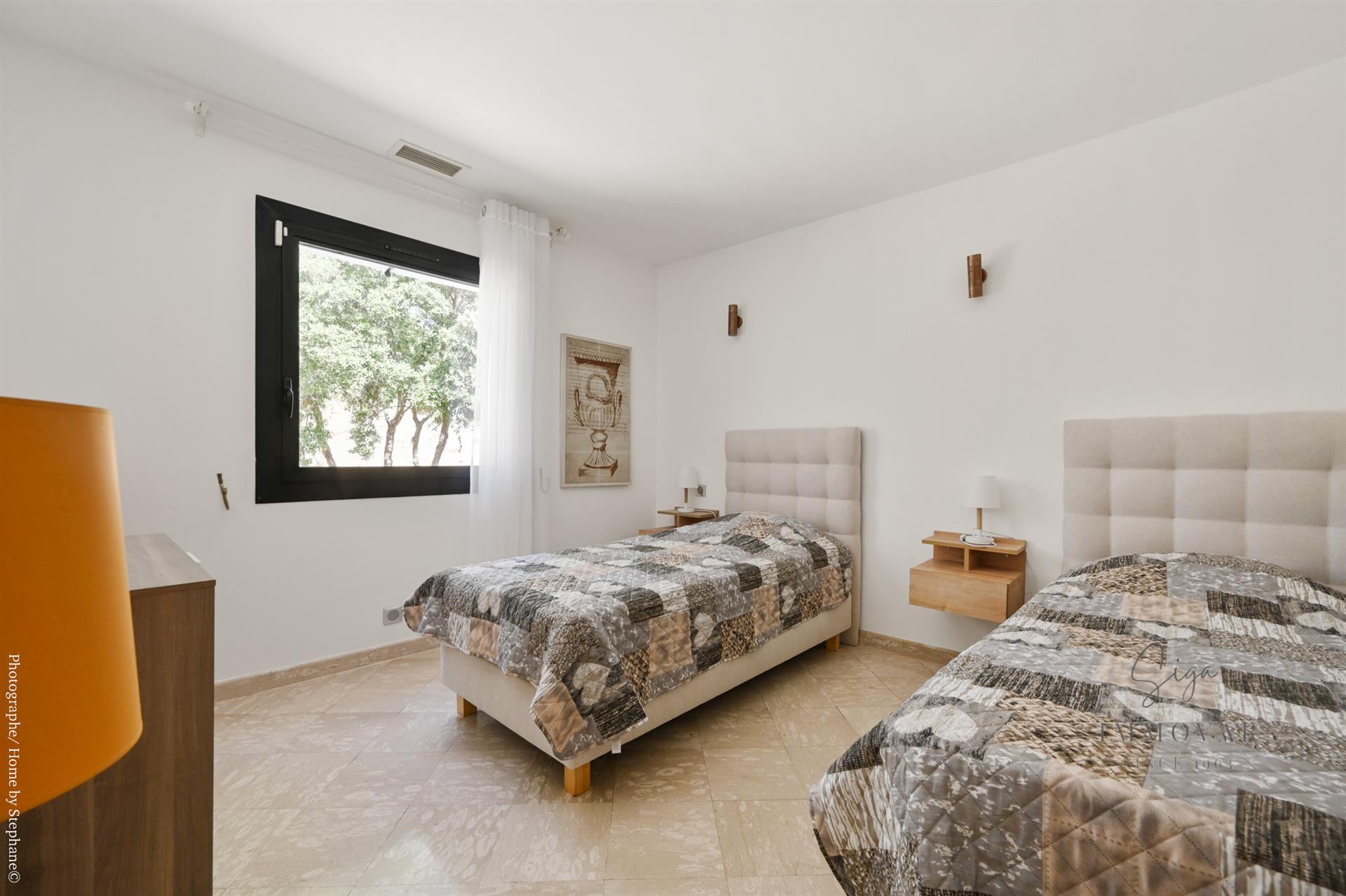 Prachtige villa van 233 m2 met zwembad - 24