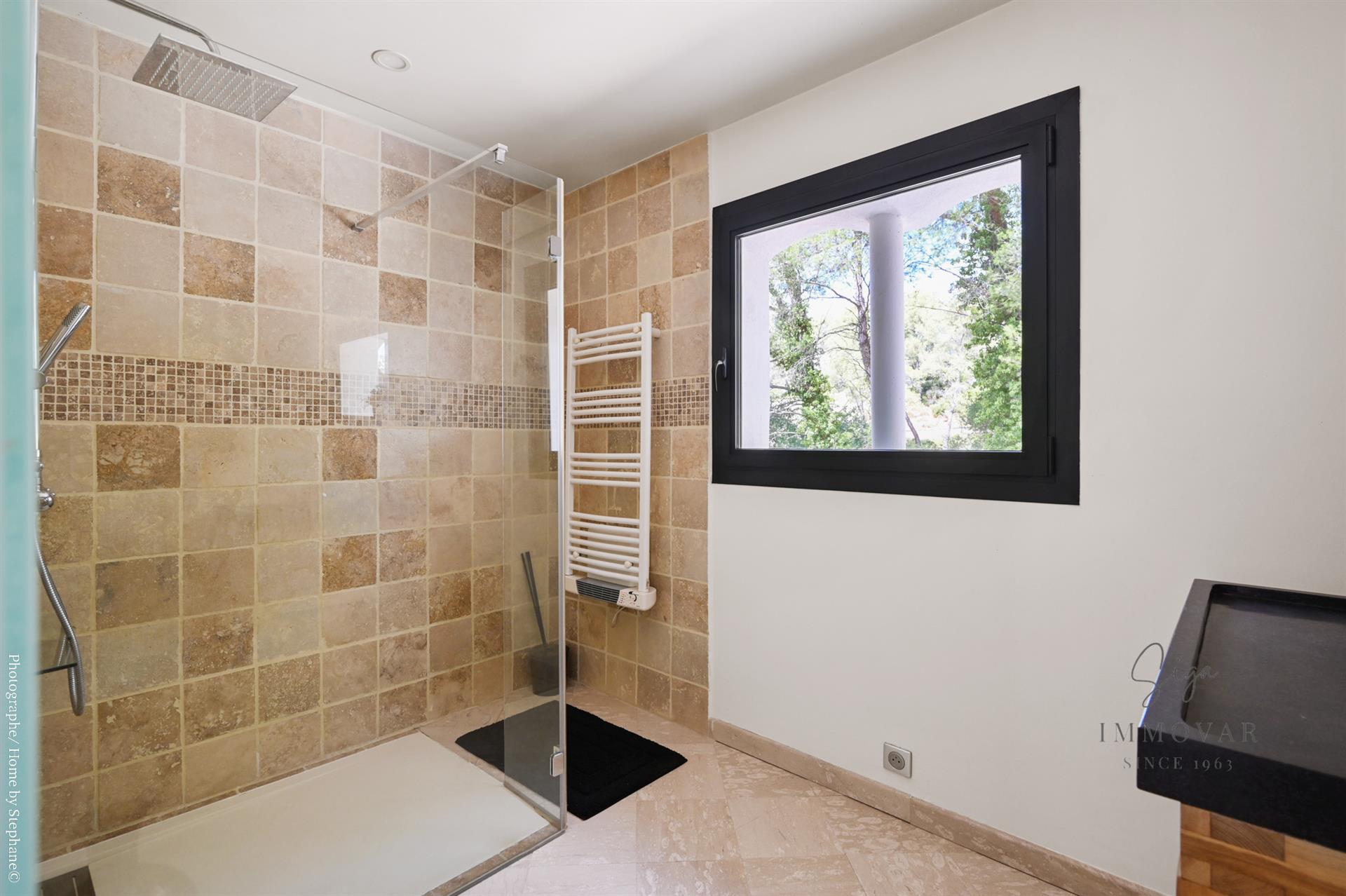 Prachtige villa van 233 m2 met zwembad - 27