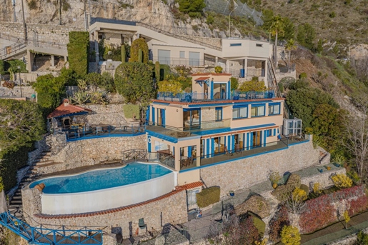 Eze - villa with panoramic sea view