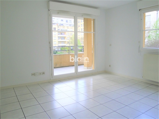 Purchase: Apartment (38000)