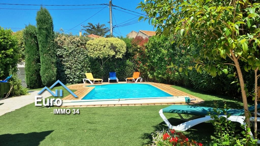 021 - Schöne Villa mit Pool und Garage