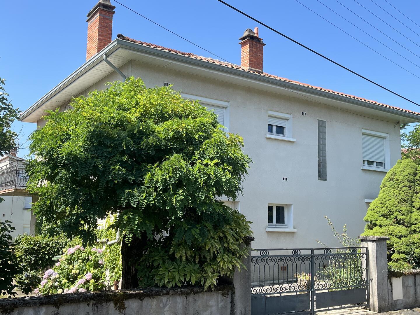Figeac - Maison de ville de 109 m² avec jardin