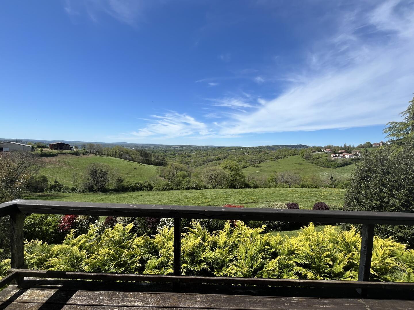Near Figeac - Old house 176 m² - Panoramic view