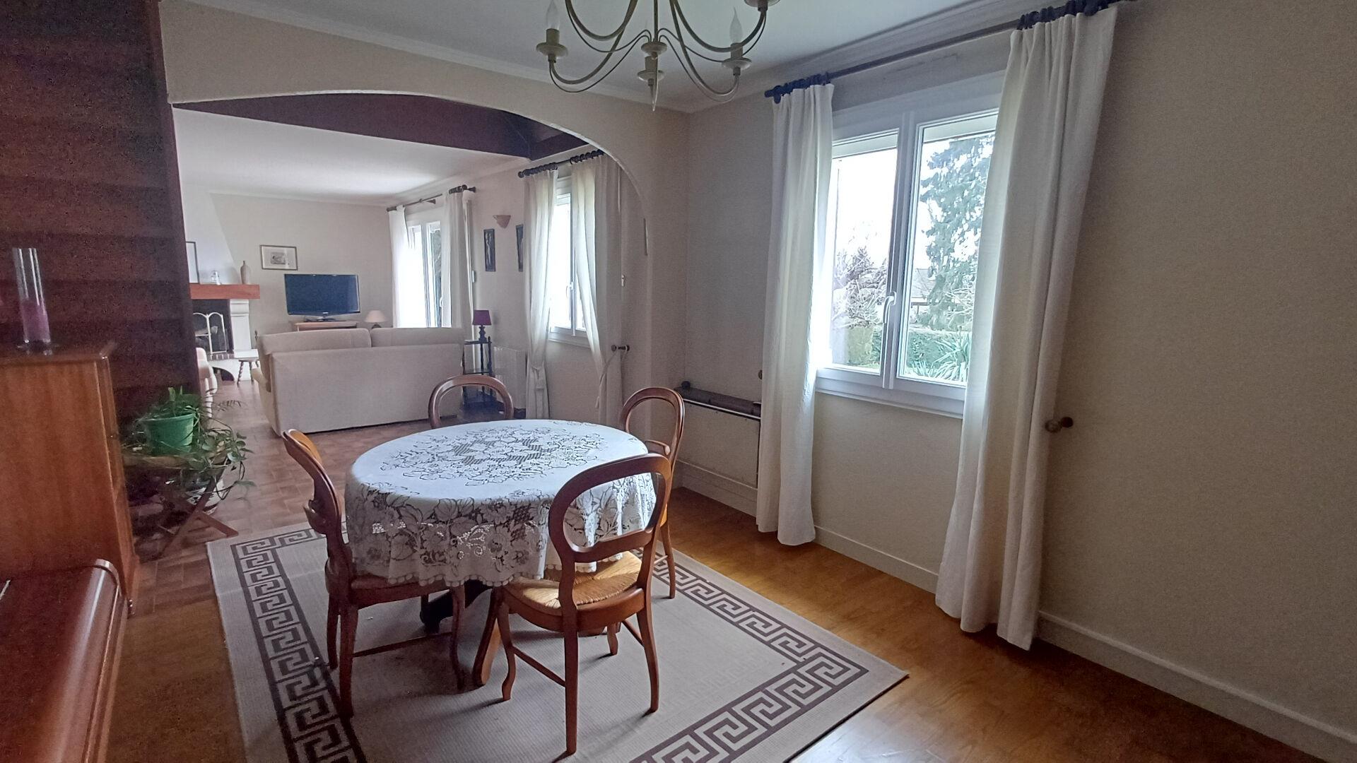 Maison à vendre, 138m², Magny-en-Vexin