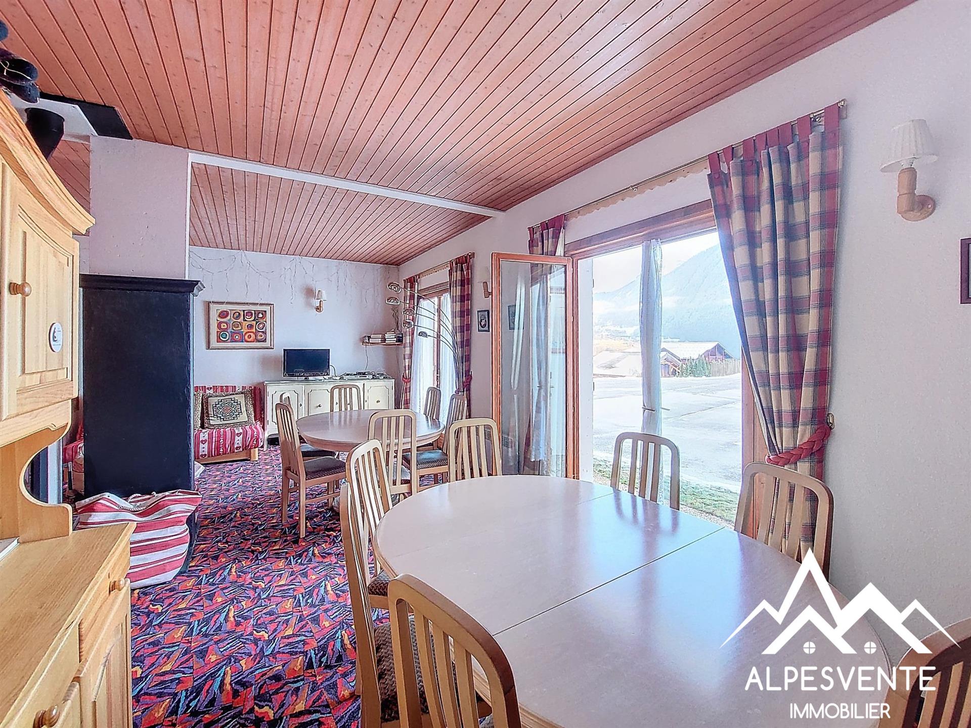 Cumpărare: Apartament (74430)
