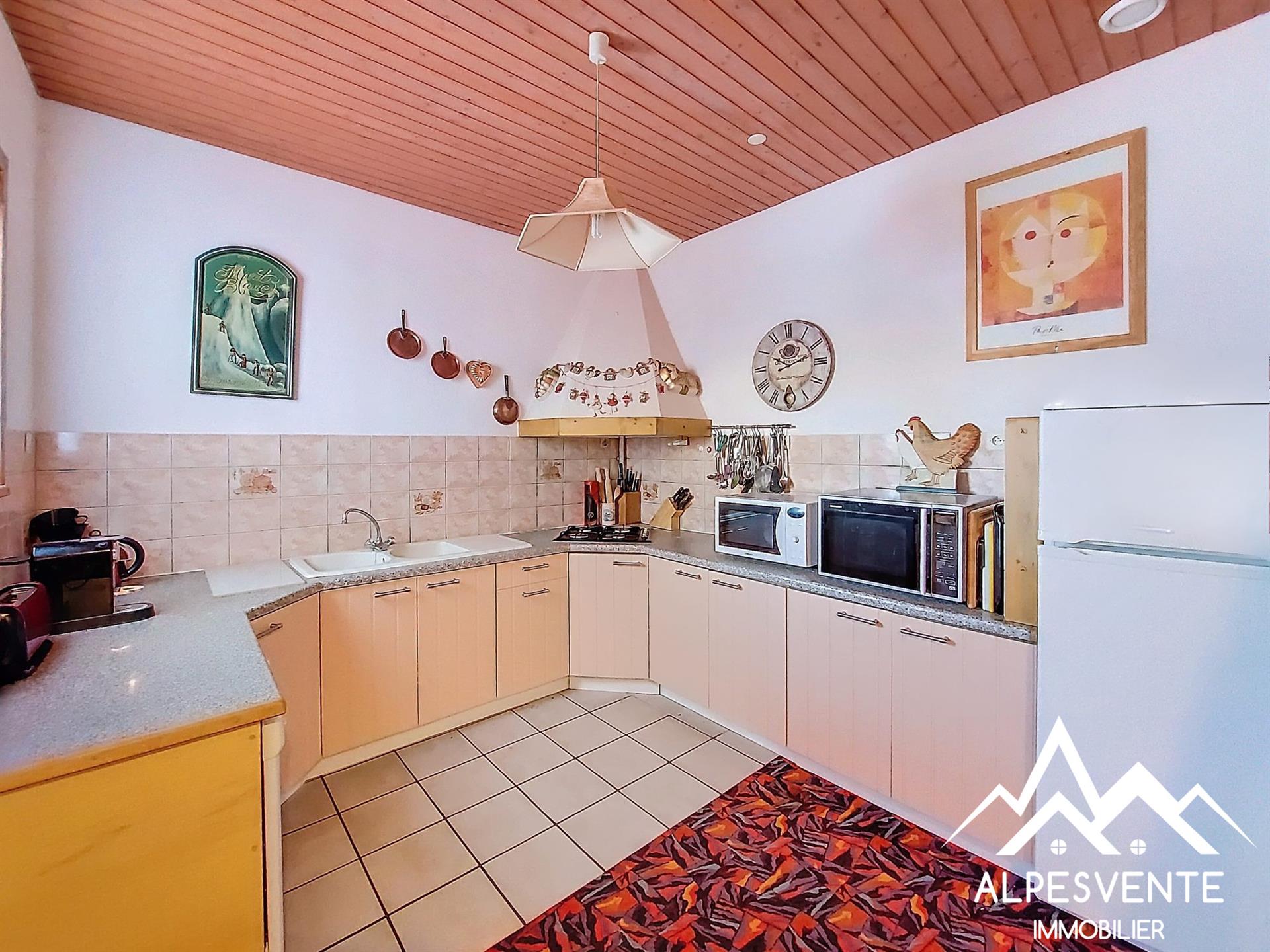 Cumpărare: Apartament (74430)