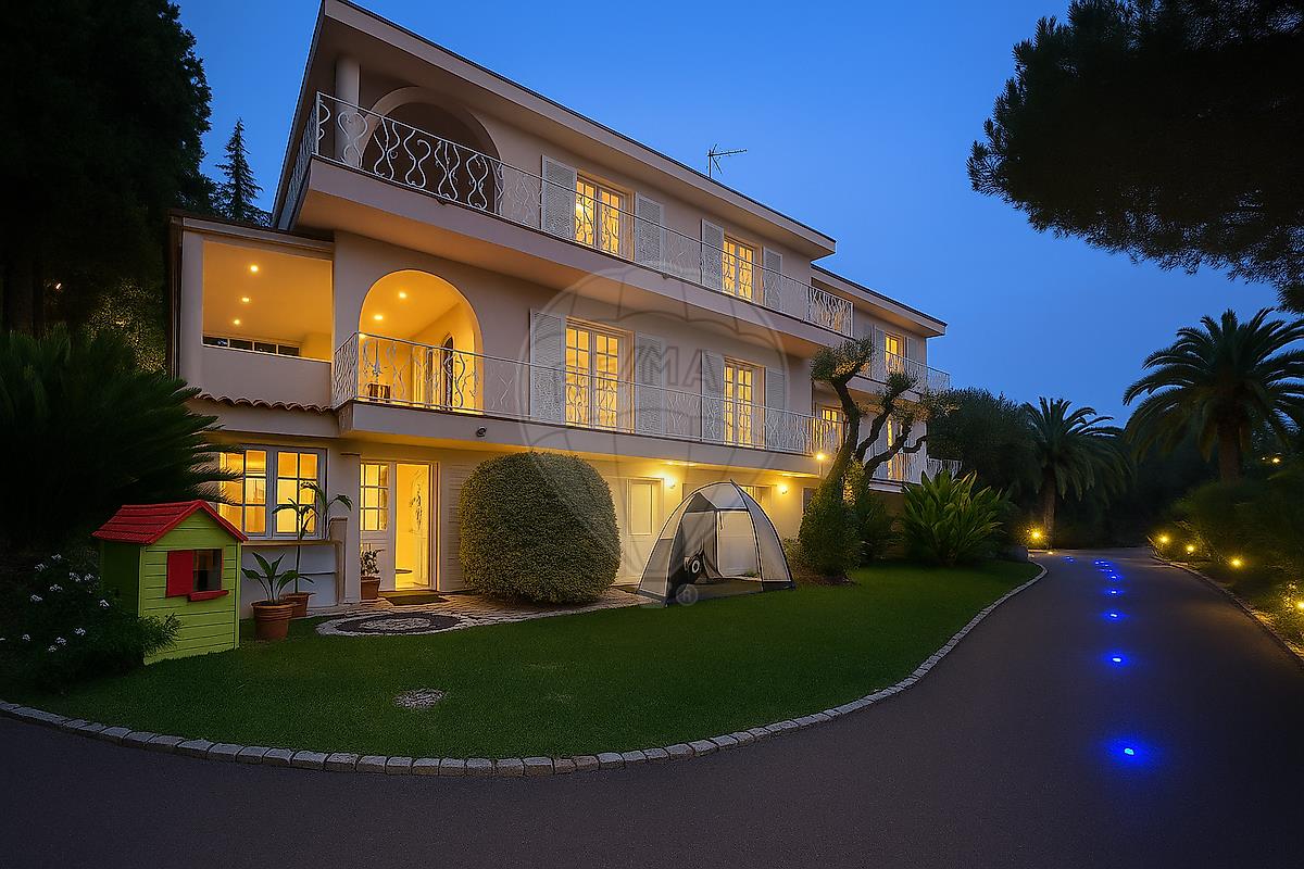 Maison à vendre, 385m², Nice