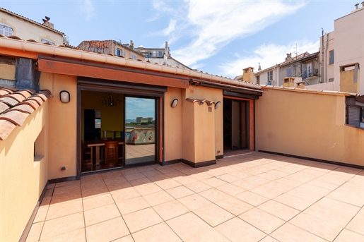 Einzigartig in Marseille, eine Maisonette mit Terrasse und atemberaubendem Blick auf den Alten Hafe