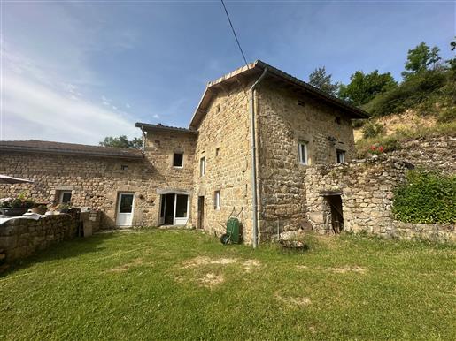 Desaignes area, Beautiful stone property with 3 dwellings and about 20 ha of land.