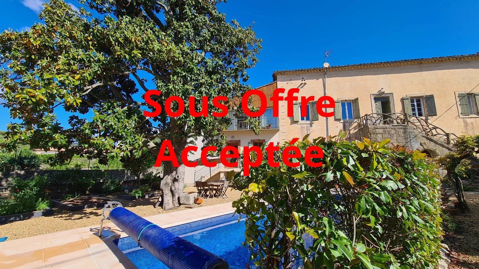 Large family home or B&B with garden, pool and apartment