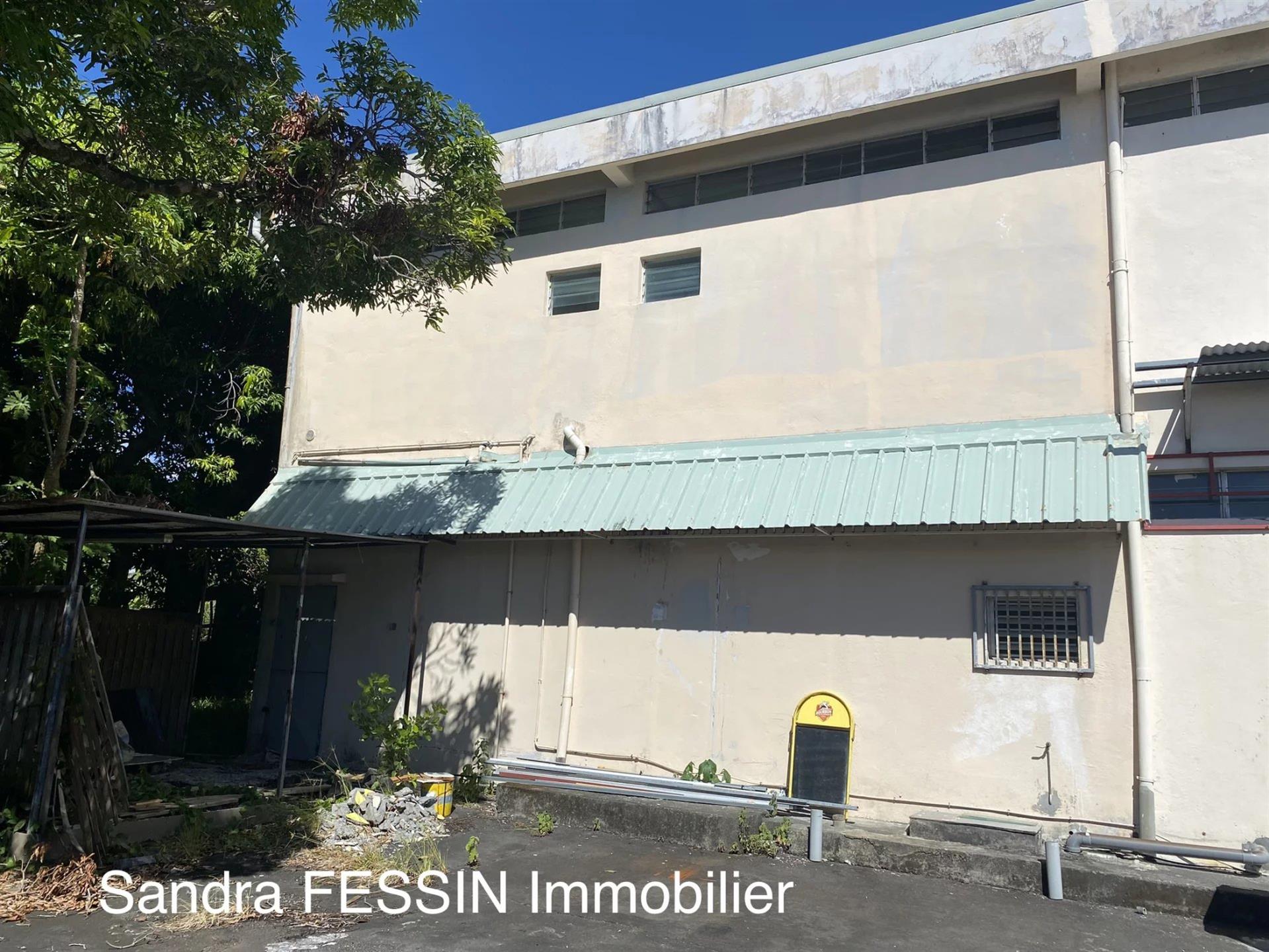 For Sale – Condominium building with high potential – Saint-Benoît (97470)