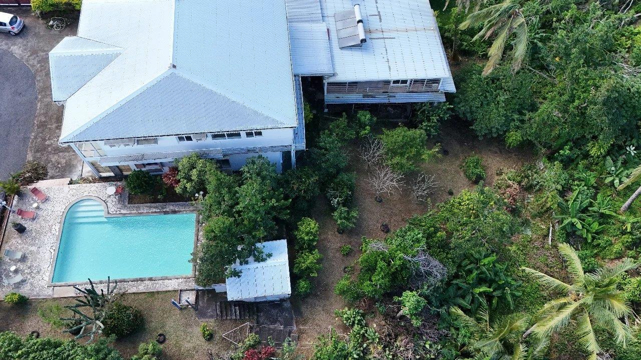 ? Exceptional House of 297 m² on 1,906 m² of Land – Ideal for Shared Accommodation, Gîte or Bed and