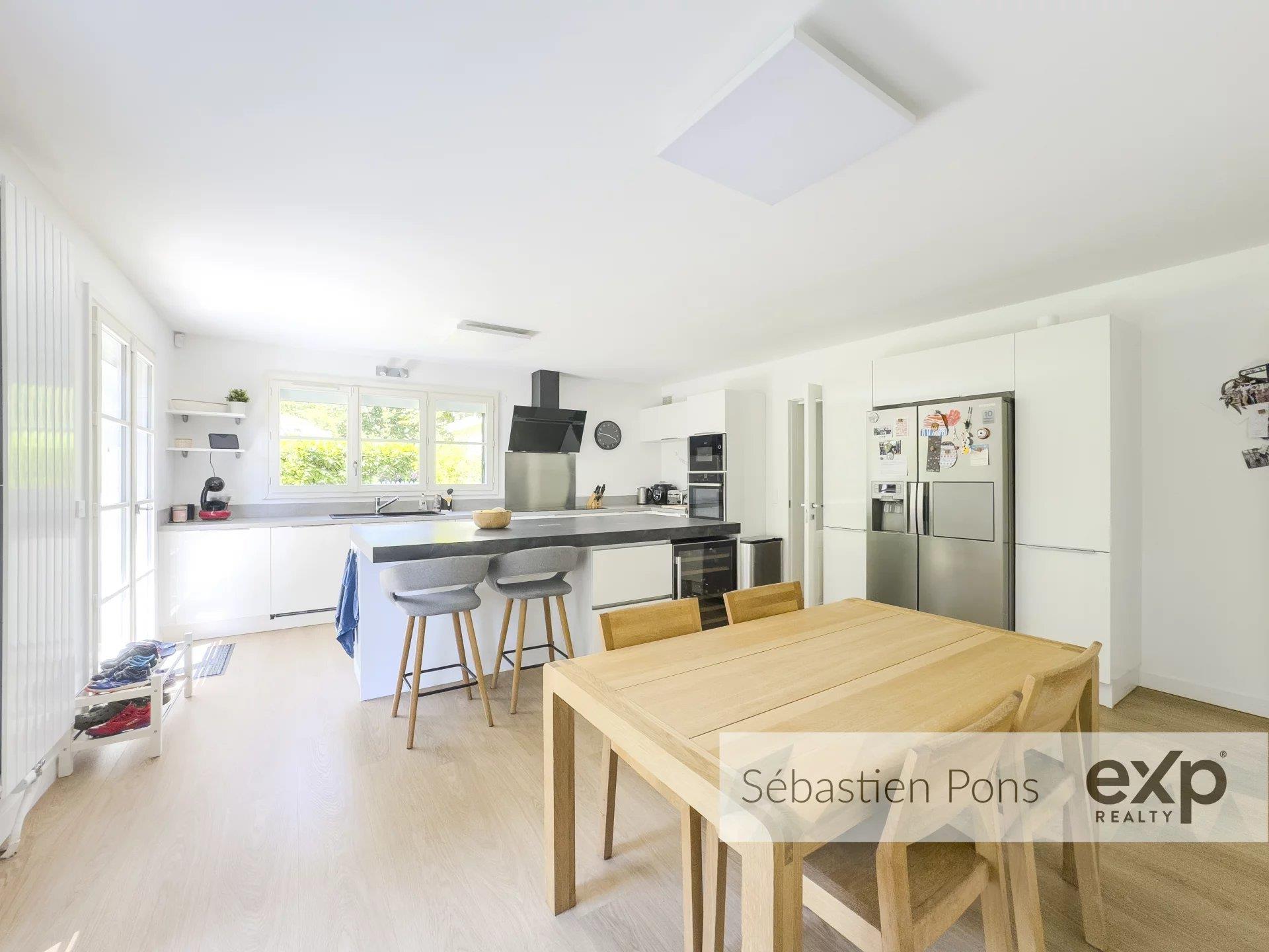 Beautiful house in Vallon