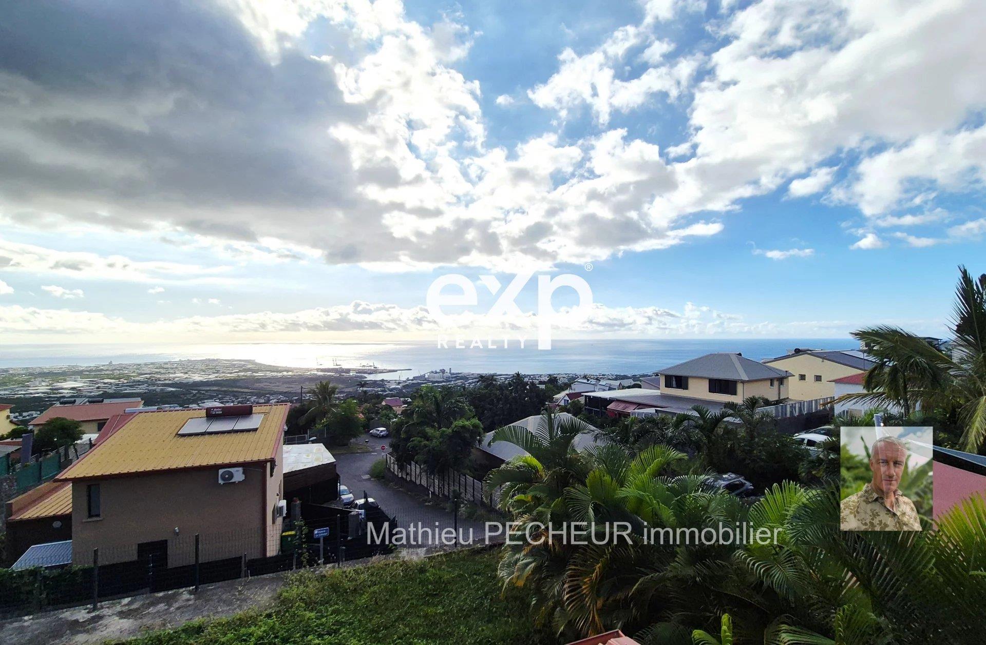 La Possession / Ste Therese/ House F4 of 111 m2