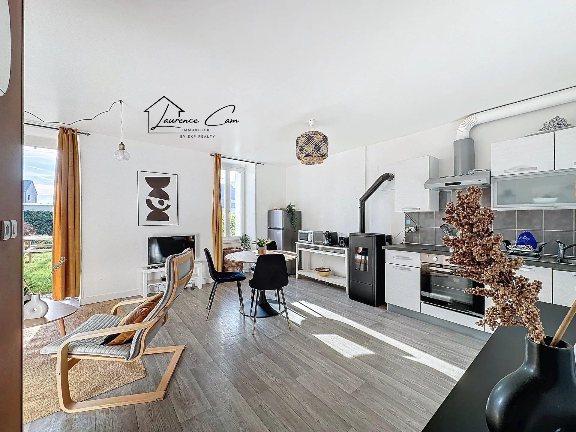 Single-property with 4 apartments – Sea view – Lilia Plouguerneau