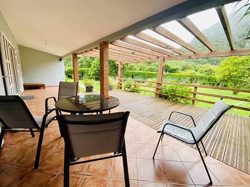 Spacious 6-room house in La Plaine-des-Palmistes