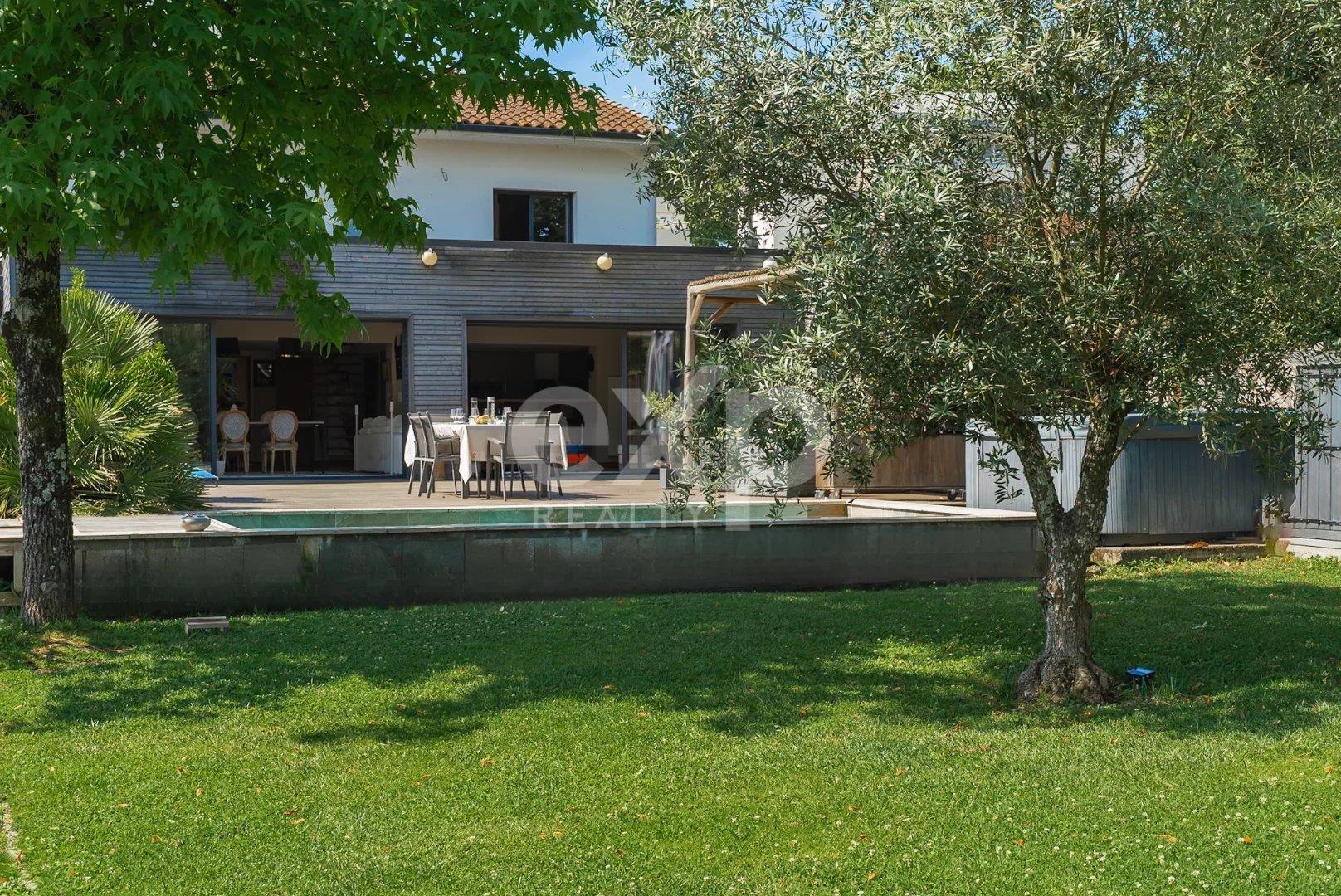 New In Merignac! The ideal address for refined family life