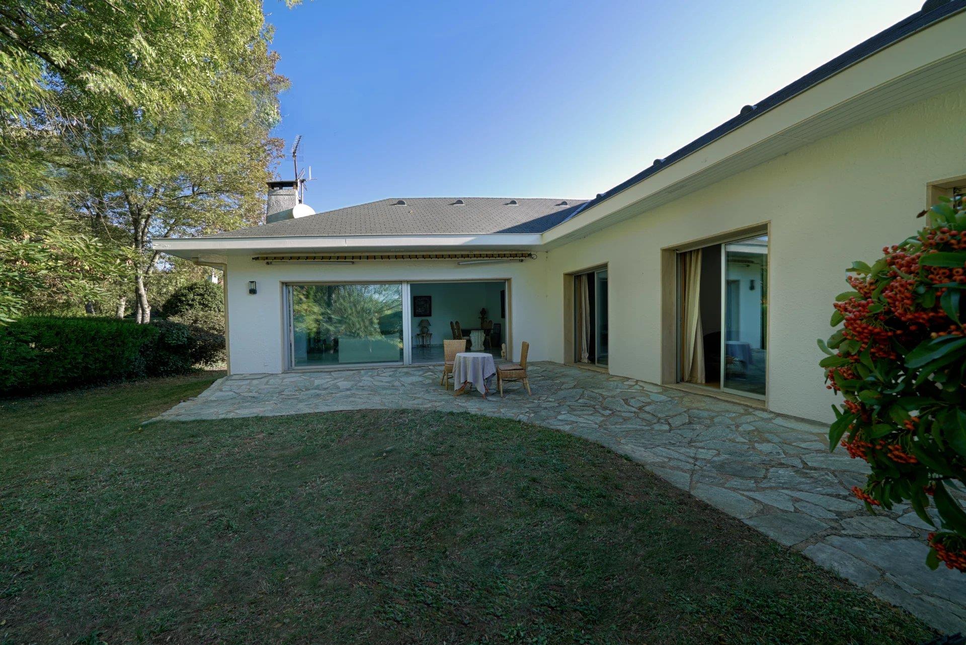 Maison d'exception à Charbonnières-les-Bains