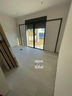 ? Villa on a 1000m² Plot – A Project Full of Possibilities!