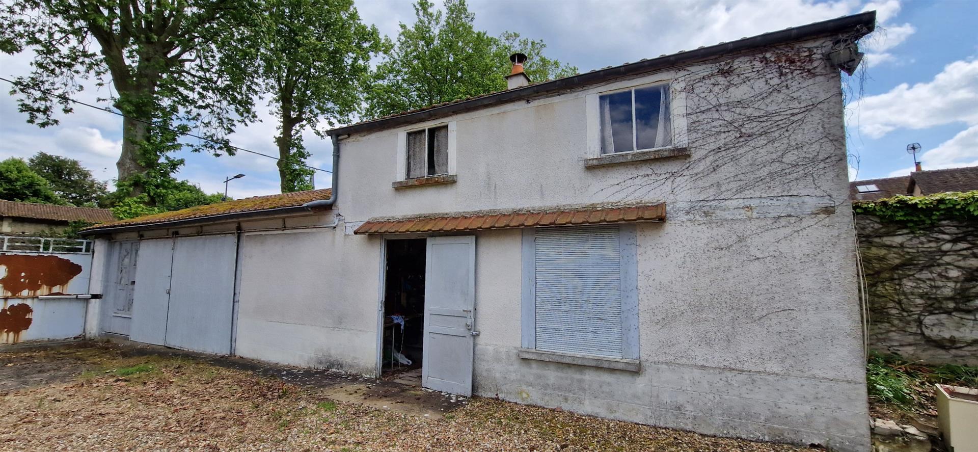 Maison De Ville 3 Chambres Jardin Et Garage 75 M2