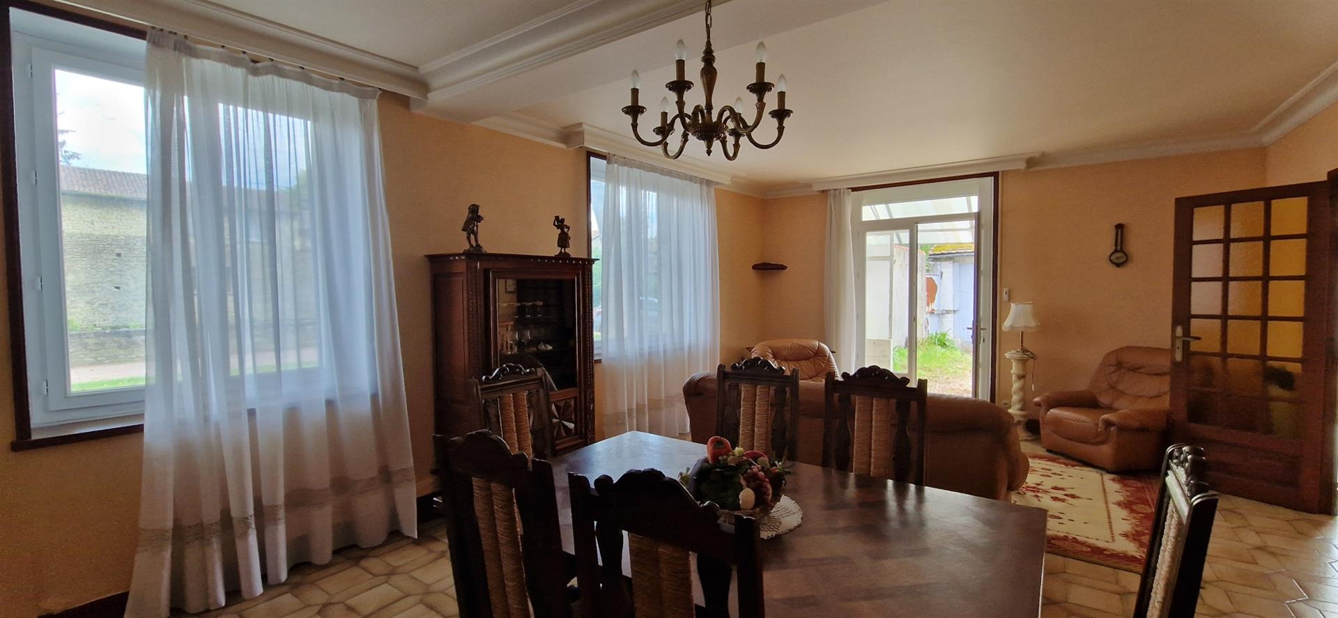 Maison De Ville 3 Chambres Jardin Et Garage 75 M2