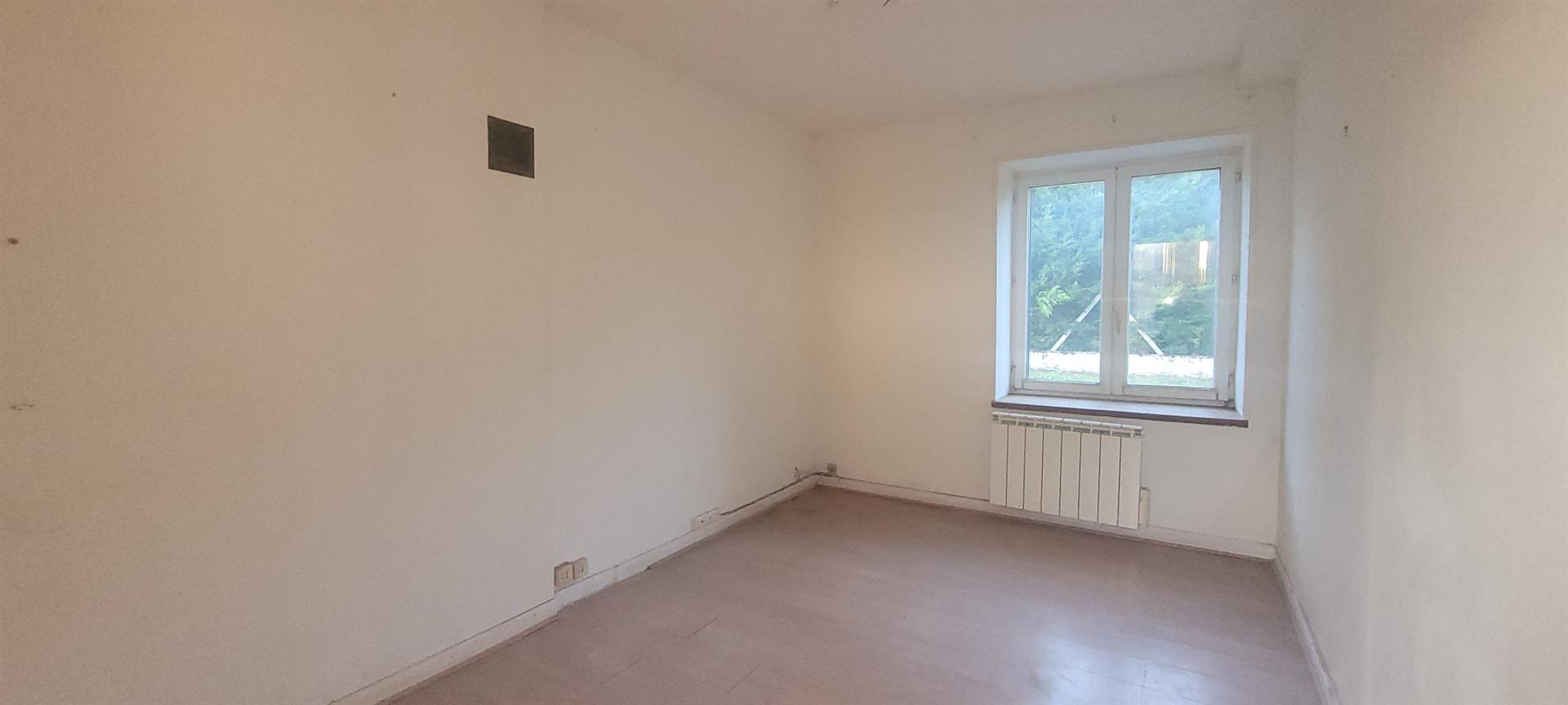 Maison Ancienne De Plain Pied De 90 M2 Envirion - Dependances Et Jardin
