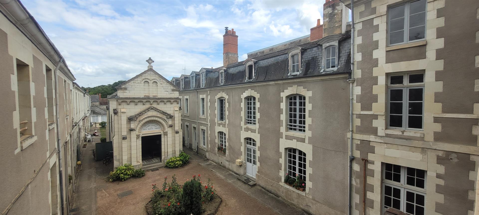 Hotel Particulier Xvii Avec Chapelle Privee